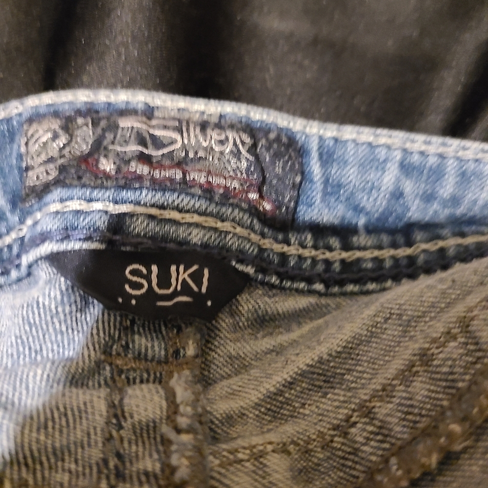 Jeans - Picture 3 of 4
